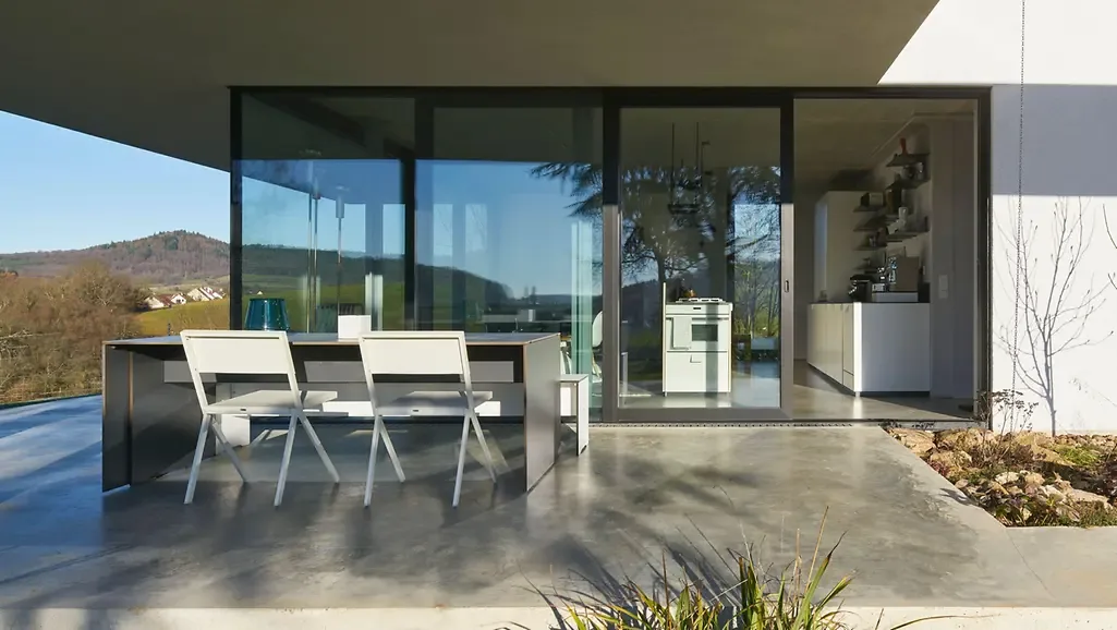 Schüco aluminum sliding glass door with glass corner